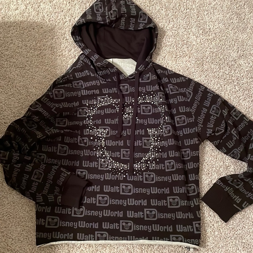 Disney Sweatshirt!!